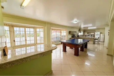 Sobrado com 6 Quartos à venda, 400m² no Nossa Senhora das Graças, Canoas