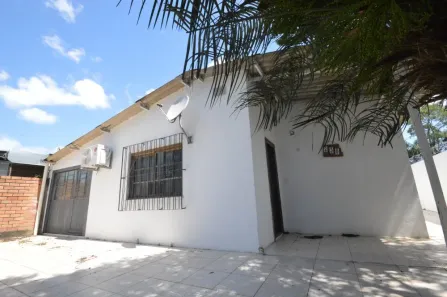 Casa com 3 Quartos à venda, 300m² no Harmonia, Canoas