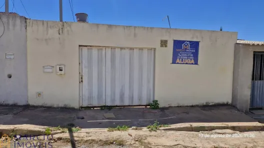 Casa com 2 Quartos para alugar, 80m² no Setor Residencial Oeste, Brasília