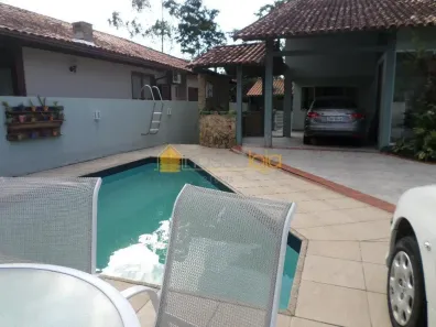 Casa de Condomínio com 5 Quartos à venda, 320m² no Mata Paca, Niterói