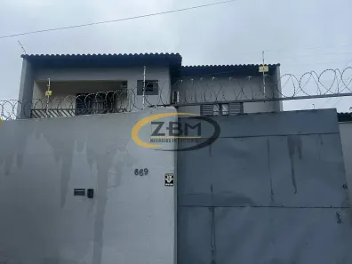 Casa com 4 Quartos à venda, 216m² no Caravelle, Londrina