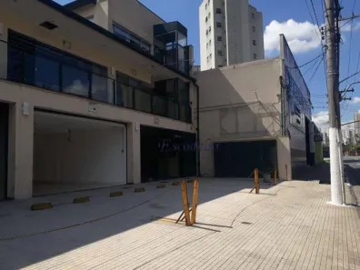Ponto Comercial para alugar, 243m² no Santo Amaro, São Paulo
