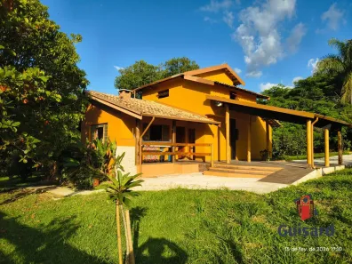 Fazenda/Sítio com 2 Quartos à venda, 1954m² no Itapecirica, Taubaté