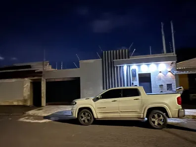 Casa com 3 Quartos à venda, 166m² no Jardim das Palmeiras, Uberlândia