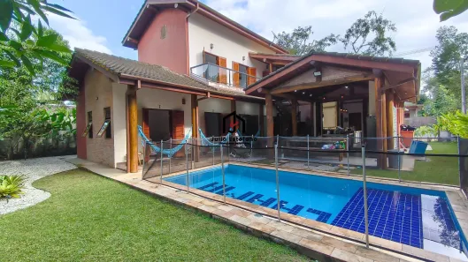 Casa de Condomínio com 7 Quartos à venda, 217m² no Praia do Itamambuca, Ubatuba