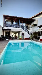 Casa com 4 Quartos à venda, 415m² no Piratininga, Niterói
