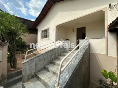 Casa com 3 Quartos à venda, 190m² no São João Batista (Venda Nova), Belo Horizonte
