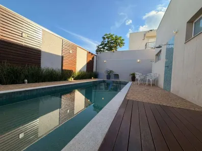 Casa de Condomínio com 3 Quartos para alugar, 300m² no Residencial Lago Sul, Bauru