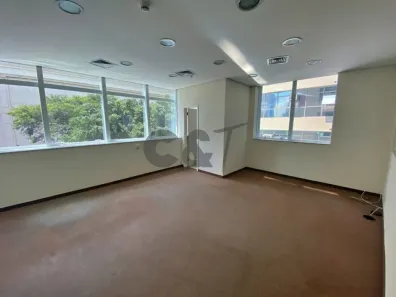Sala Comercial para alugar, 239m² no Bela Vista, São Paulo