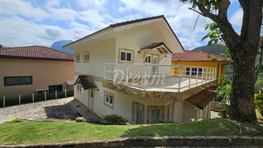 Casa de Condomínio com 2 Quartos à venda, 174m² no Vargem Grande, Teresópolis