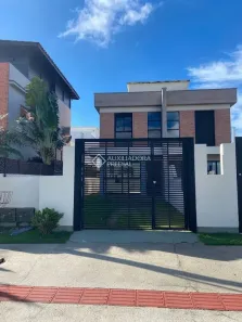 Casa com 2 Quartos para alugar, 90m² no Campeche, Florianópolis