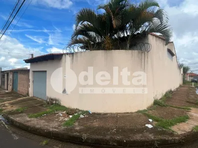 Casa com 3 Quartos à venda, 210m² no Shopping Park, Uberlândia