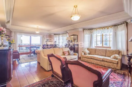 Apartamento com 4 Quartos à venda, 362m² no Moinhos de Vento, Porto Alegre