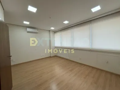 Sala Comercial para alugar, 3711m² no Centro, Araçatuba