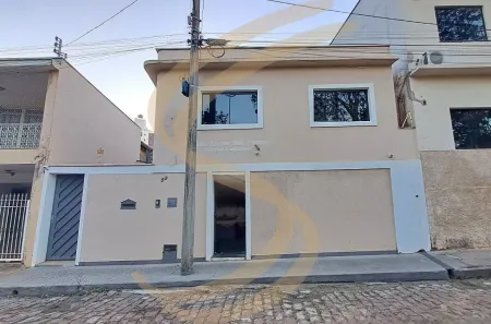 Casa com 4 Quartos à venda, 250m² no Centro, São José do Rio Pardo