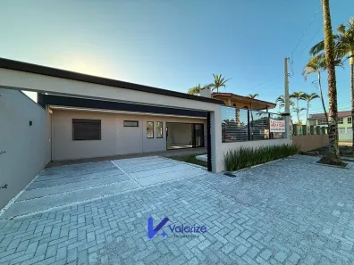Casa com 3 Quartos à venda, 107m² no Porto Fino, Pontal do Paraná