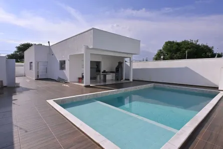 Casa com 3 Quartos à venda, 180m² no Estância Balneária Maria Helena Novaes, Peruíbe