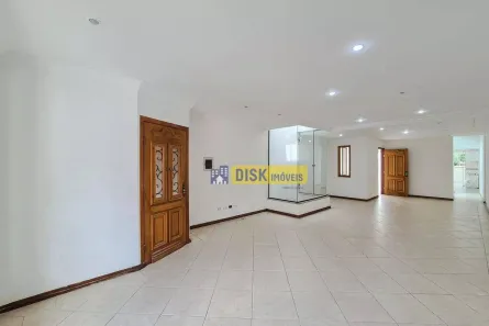 Sobrado com 4 Quartos para alugar, 280m² no Nova Petrópolis, São Bernardo do Campo