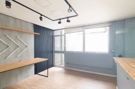 Sala Comercial para alugar, 136m² no Petrópolis, Porto Alegre