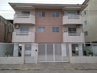 Apartamento com 2 Quartos para alugar, 70m² no Ingleses do Rio Vermelho, Florianópolis