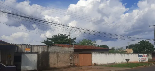 Lote/Terreno à venda, 360m² no Jardim Balneário Meia Ponte, Goiânia