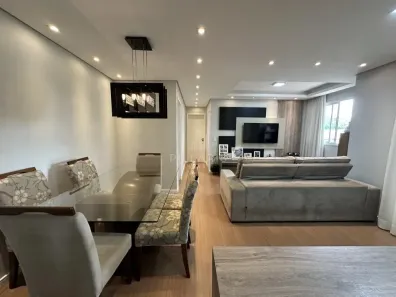 Apartamento com 2 Quartos à venda, 76m² no Anita Garibaldi, Joinville