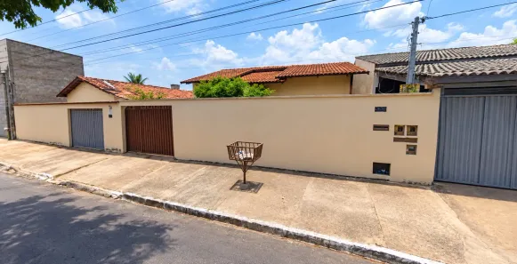 Casa com 3 Quartos à venda, 100m² no Residencial Itaipu, Goiânia