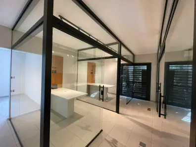 com 3 Quartos para alugar, 156m² no Vila Olímpia, São Paulo