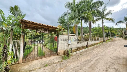 Fazenda/Sítio com 3 Quartos à venda, 140m² no Igrejinha, Juiz de Fora
