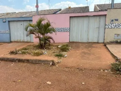 Casa com 2 Quartos à venda, 180m² no Parque Estrela Dalva XVI, Santo Antônio do Descoberto