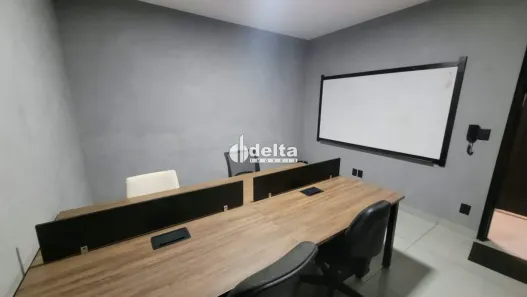 Ponto Comercial para alugar, 20m² no Cazeca, Uberlândia