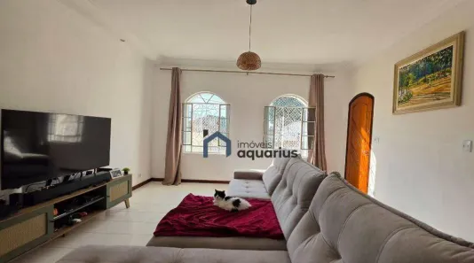 Sobrado com 3 Quartos à venda, 189m² no Monte Castelo, São José dos Campos