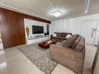 Apartamento com 4 Quartos à venda, 194m² no Meia Praia, Itapema