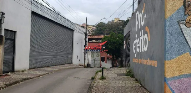 Galpão/Depósito/Armazém para alugar, 400m² no Centro, Viçosa
