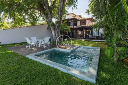 Casa com 4 Quartos à venda, 480m² no Manguinhos, Armação dos Búzios