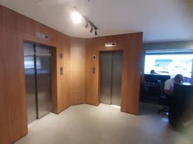 Sala Comercial para alugar, 64m² no Indianópolis, São Paulo