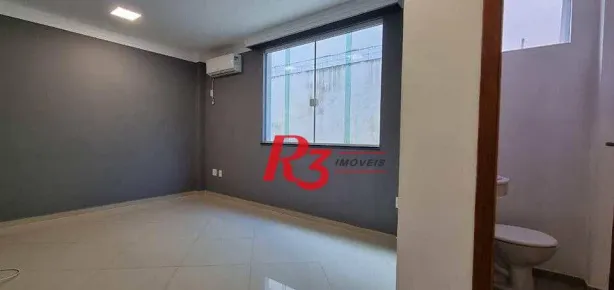 Sobrado com 3 Quartos à venda, 110m² no José Menino, Santos