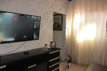Casa com 6 Quartos à venda, 187m² no Guanabara, Contagem