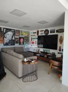 Apartamento com 3 Quartos à venda, 156m² no Vila Bertioga, São Paulo