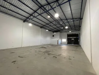 Galpão/Depósito/Armazém para alugar, 210m² no Antares, Londrina