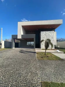 Casa de Condomínio com 4 Quartos à venda, 240m² no Plano Diretor Norte, Palmas
