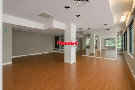 Ponto Comercial com 1 Quarto para alugar, 243m² no Independência, Porto Alegre