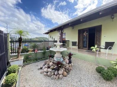 Casa com 4 Quartos à venda, 307m² no Itoupava Norte, Blumenau