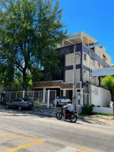 Prédio Comercial à venda, 639m² no Vicente Pinzon, Fortaleza