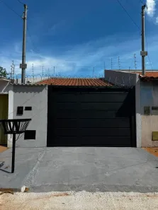 Casa com 3 Quartos à venda, 135m² no Jardim São José, Goiânia
