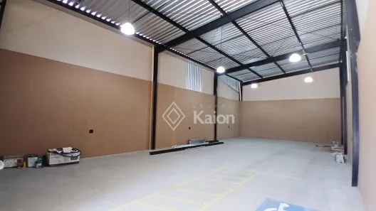 Galpão/Depósito/Armazém para alugar, 160m² no Vila Teixeira, Salto