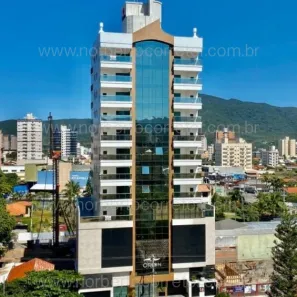 Apartamento com 3 Quartos à venda, 130m² no Meia Praia, Itapema