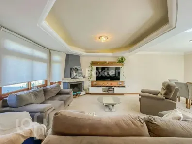 Casa com 3 Quartos à venda, 168m² no Hípica, Porto Alegre