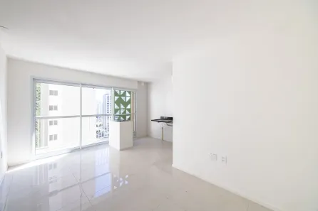 Apartamento com 2 Quartos à venda, 65m² no Setor Bueno, Goiânia