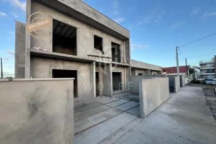 Sobrado com 2 Quartos à venda, 75m² no Quinta dos Acorianos, Barra Velha